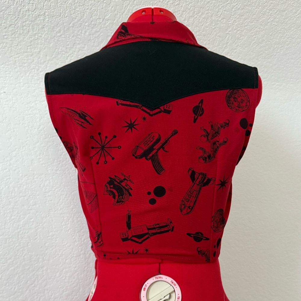 Atomic Space Print Crop Top - Picture 3 of 5